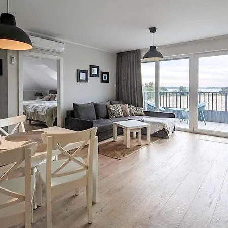 Seaside For 4 With Balcony